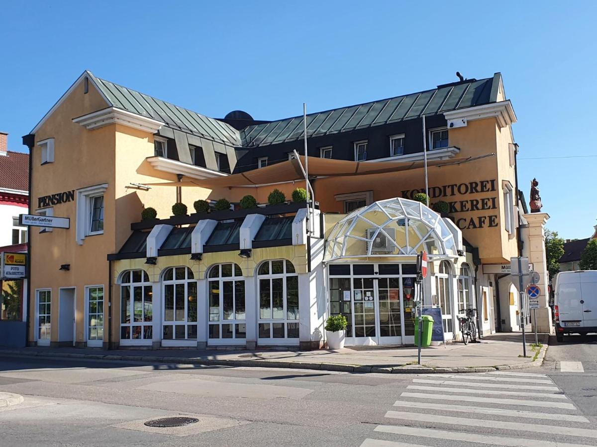 Pension Mueller Gartner Gross-Enzersdorf ภายนอก รูปภาพ